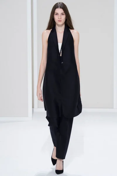 Look 2
